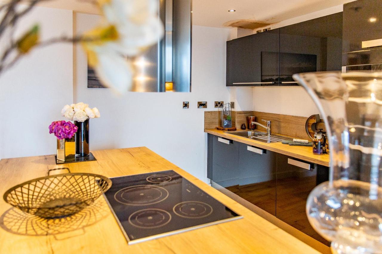 Spacious 3-Bed Penthouse With City Sky Line Views 셰필드 외부 사진