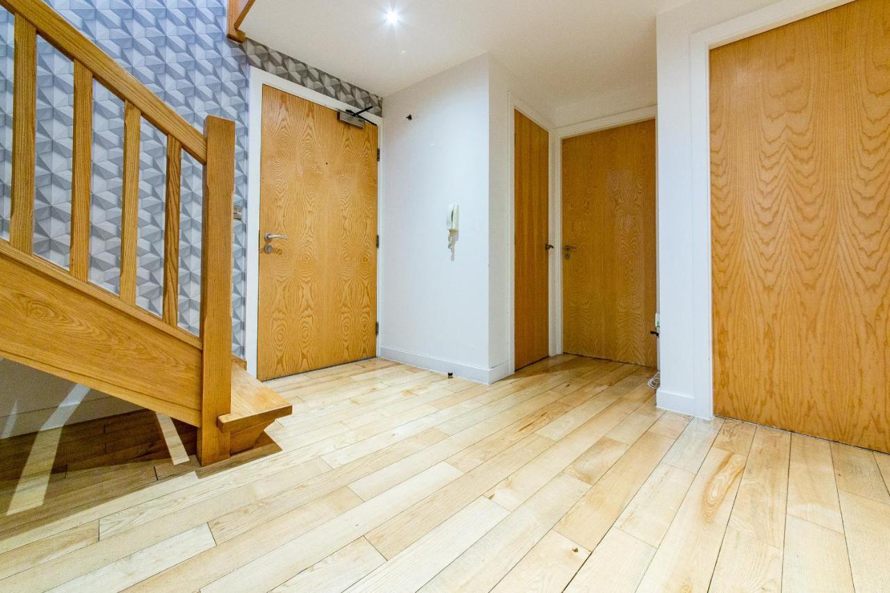 Spacious 3-Bed Penthouse With City Sky Line Views 셰필드 외부 사진