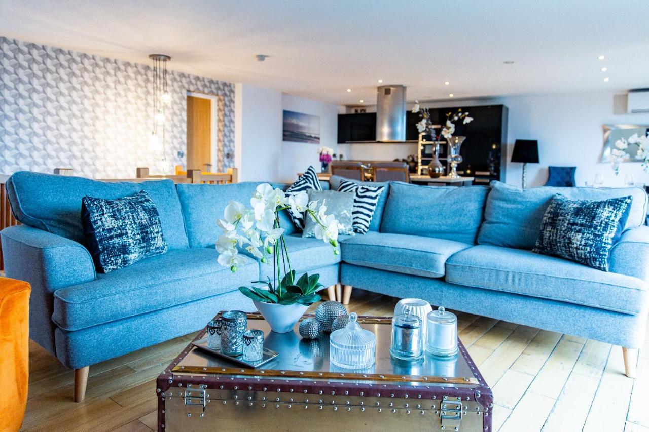 Spacious 3-Bed Penthouse With City Sky Line Views 셰필드 외부 사진